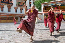 best adventure himalayas tour in india
