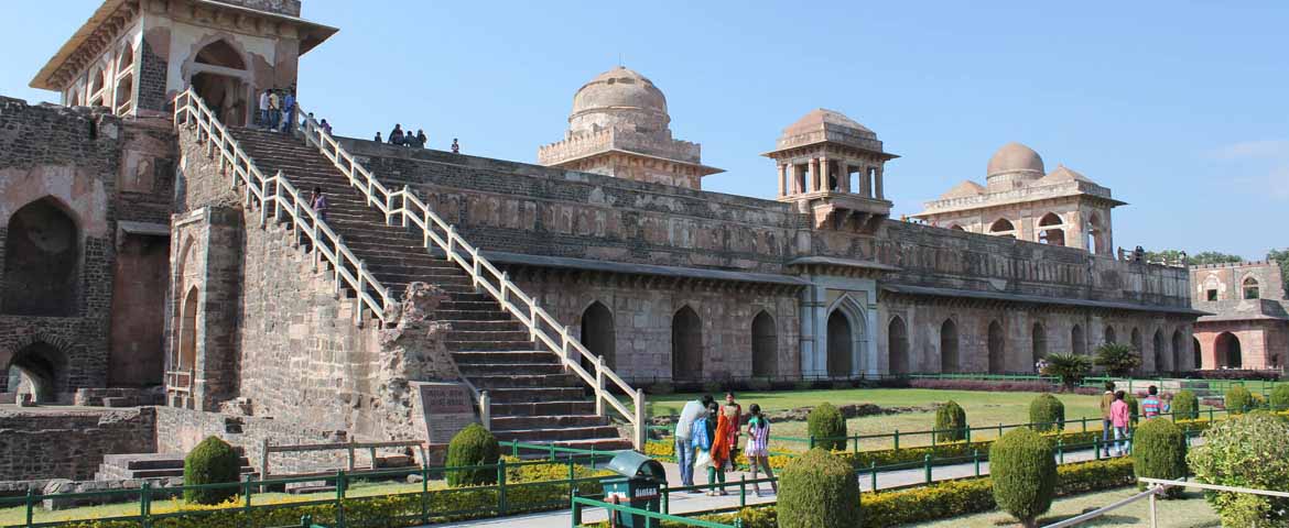 Tours of the temples in India